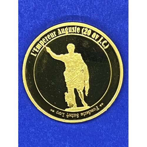 mdaille_3_recto_csar_auguste